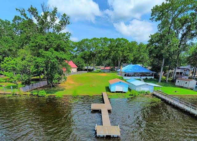 Property at 210 Lake Side Dr, Hemphill, TX 75948