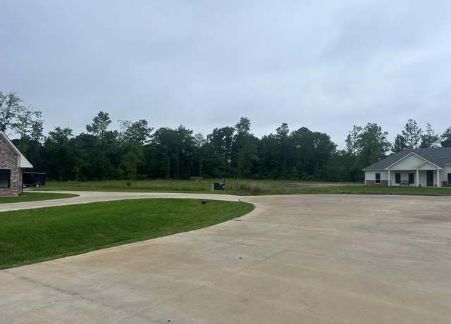 Property at 191 Canyon Vw, Hudson, TX 75904