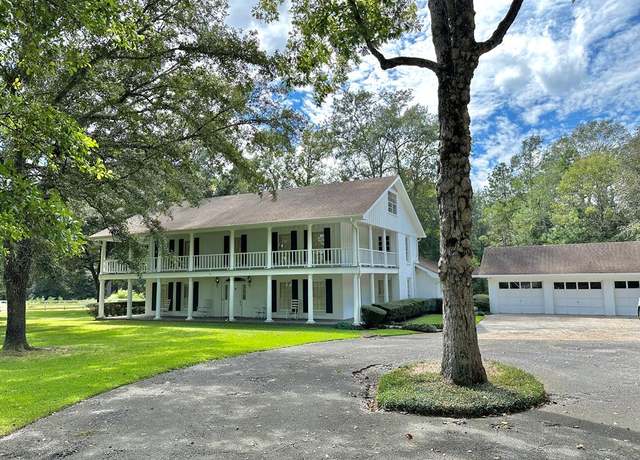 Property at 10064 Fm 418, Silsbee, TX 77656, 5 beds, 3.5 baths