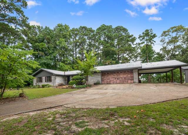 Property at 129 Neches Dr, Brookeland, TX 75931, 3 beds, 2 baths