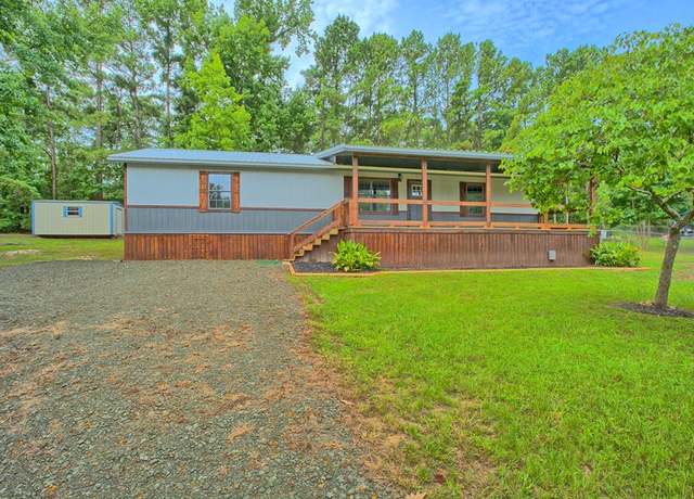 Property at 211 Stonewall Dr, Hemphill, TX 75948, 3 beds, 2 baths