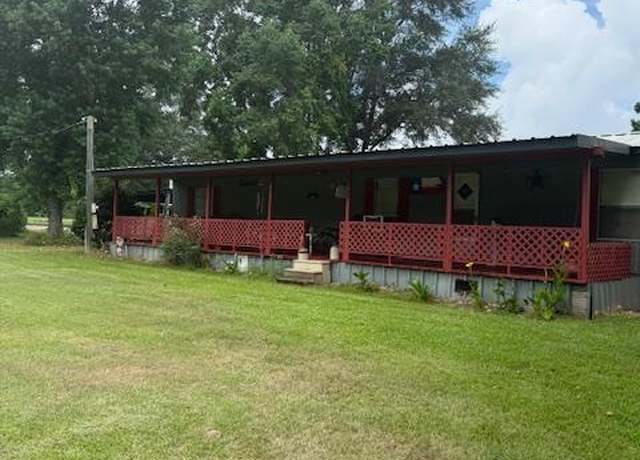 Property at 1653 Burns Rd, Huntington, TX 75949, 2 beds, 2 baths