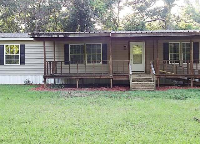 Property at 150 Laurel Dr, Hemphill, TX 75948, 3 beds, 2 baths