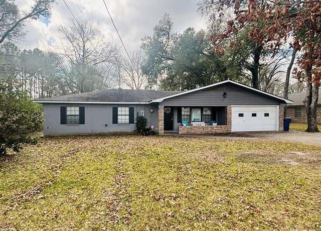 Property at 312 Magnolia St, Huntington, TX 75949, 3 beds, 2 baths
