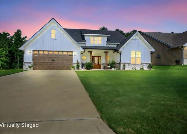 Property at 180 Dena Kay Dr, Lufkin, TX 75904, 3 beds, 2 baths