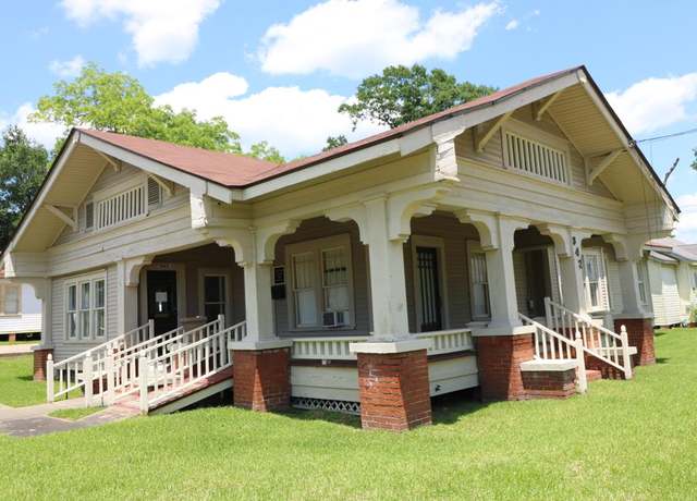 Property at 342  E Milam St, Jasper, TX 75951