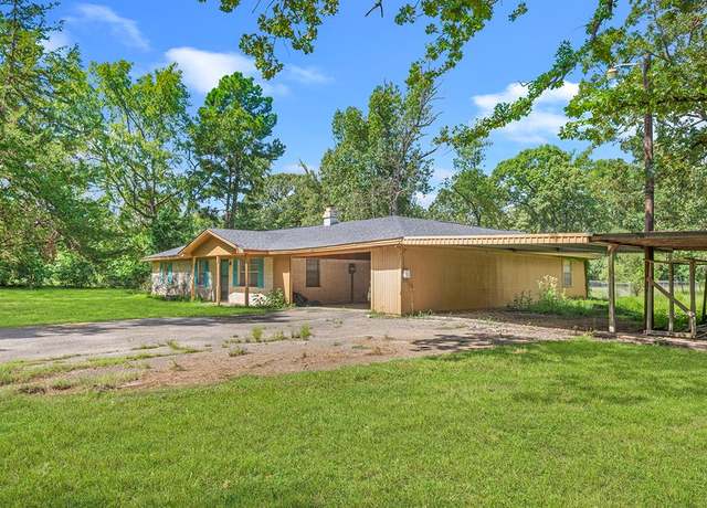 Property at 131 Lancewood Cir, Lufkin, TX 75904, 4 beds, 2 baths