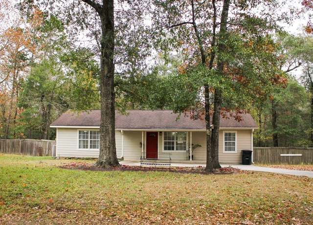 Property at 605 Easy St, Livingston, TX 77351, 3 beds, 1.5 baths