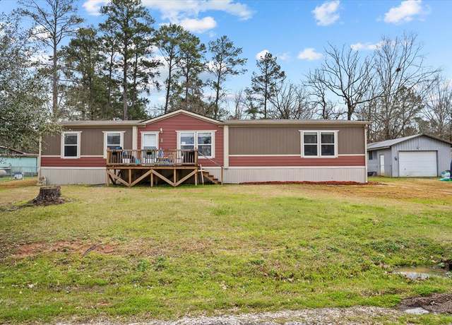 Property at 368 Sun Dr, Zavalla, TX 75980, 4 beds, 2 baths