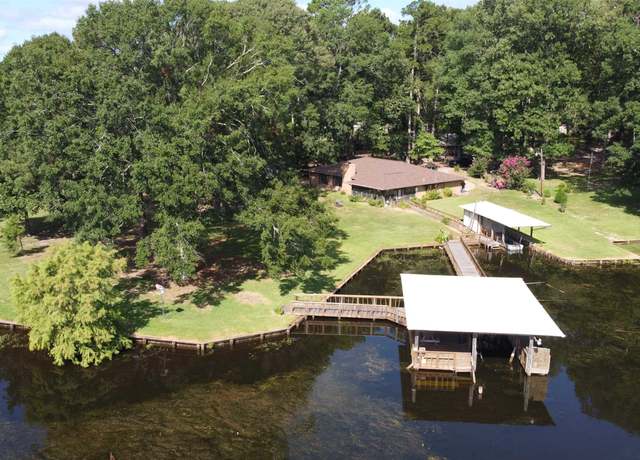 Property at 135 Beechnut Cir, Hemphill, TX 75948, 3 beds, 3 baths