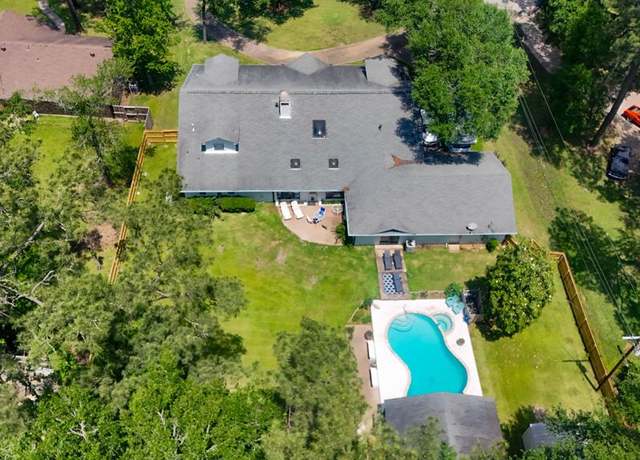 Property at 1514 Spanish Moss Dr, Lufkin, TX 75904, 4 beds, 5.5 baths
