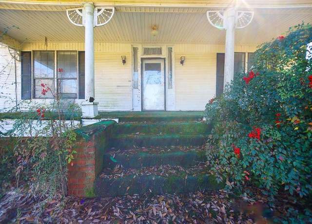 Property at 196 County Road 2090, Shelbyville, TX 75973, 3 beds, 2 baths