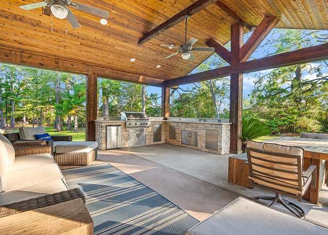 Property at 212 Sweet Gum Loop, Brookeland, TX 75931, 5 beds, 3 baths