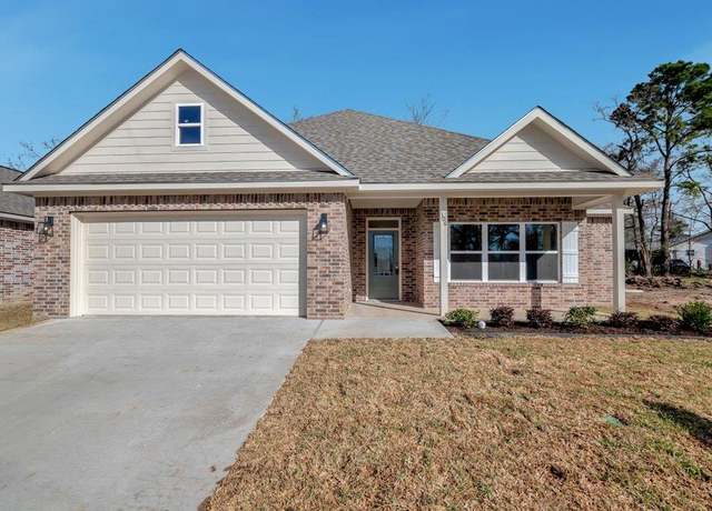 Property at 106 Saddle Brk, Lufkin, TX 75901, 3 beds, 2 baths