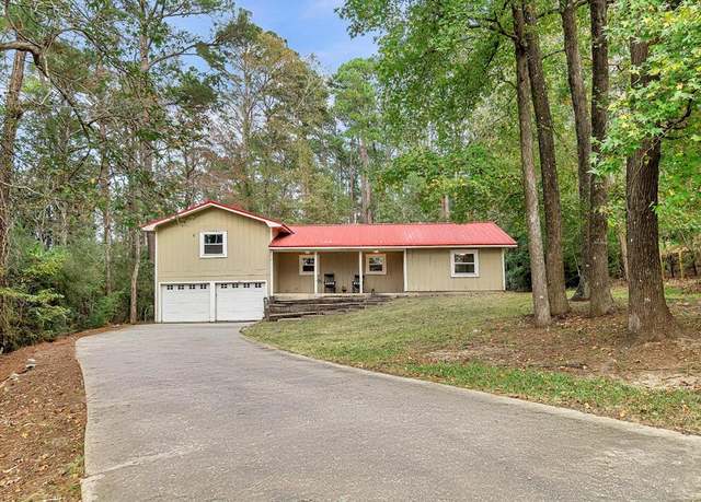 Property at 149 Sweetbriar Ct, Brookeland, TX 75931, 3 beds, 2 baths