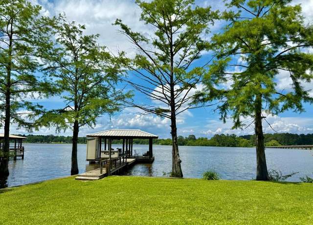 Property at 218 Lighthouse Drive Dr N, Hemphill, TX 75948, 3 beds, 3 baths