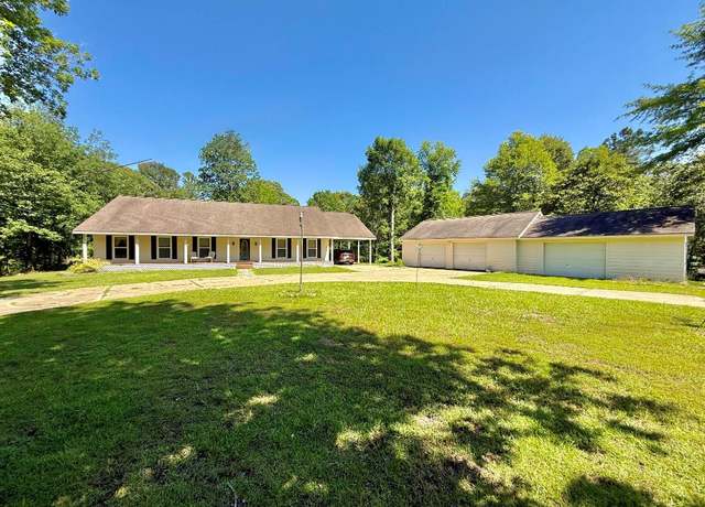 Property at 554 Pleasure Bend Rd, Hemphill, TX 75948, 3 beds, 2.5 baths