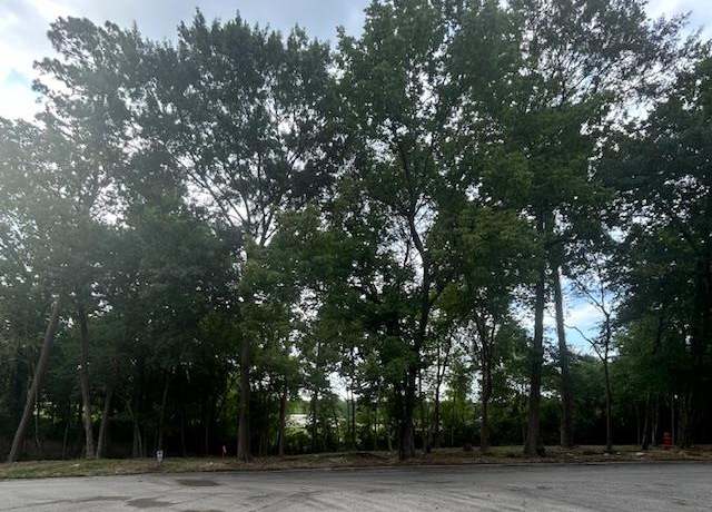 Property at 871 Rainbow Dr, Center, TX 75935