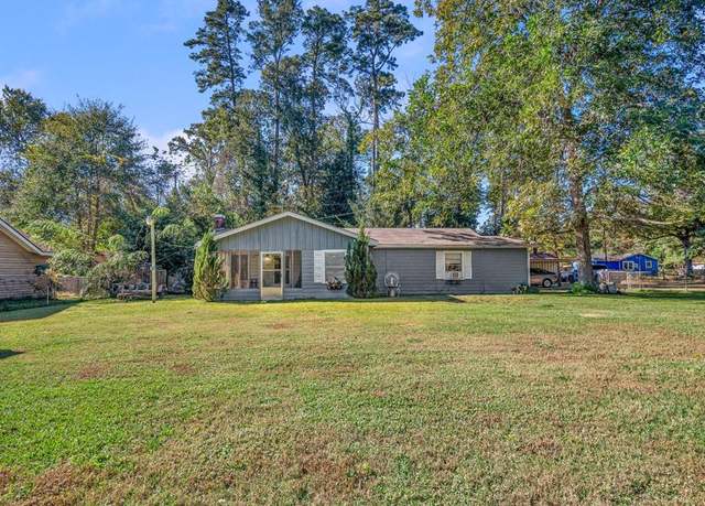 Property at 3320 Fm 92 S, Woodville, TX 75979, 2 beds, 2 baths