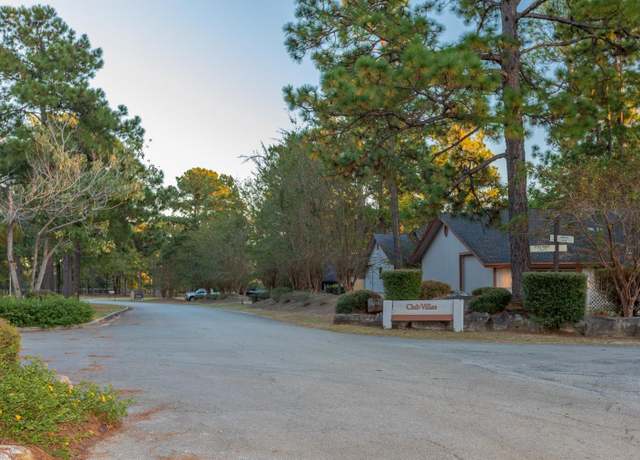 Property at 409 Club Villa, Brookeland, TX 75931, 1 bed, 1 bath