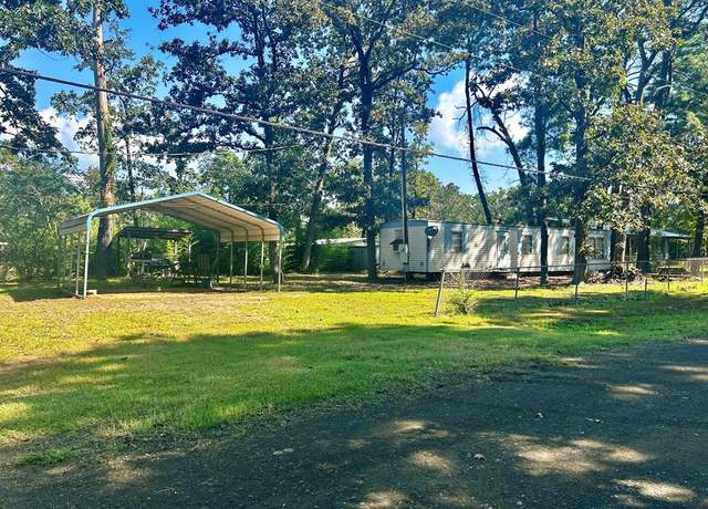Property at 209 Cr 488, Broaddus, TX 75929, 2 beds, 1 bath