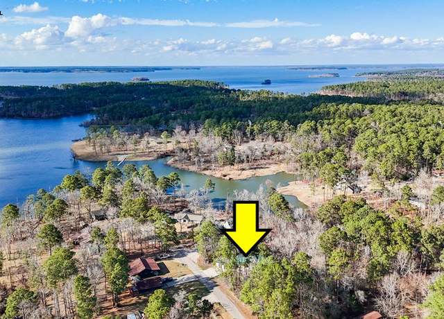Property at 286 Moss Ln, Brookeland, TX 75931, 4 beds, 3.5 baths