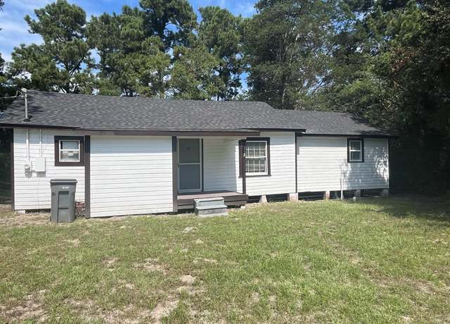 Property at 310 Brock St, Lufkin, TX 75901, 2 beds, 1 bath