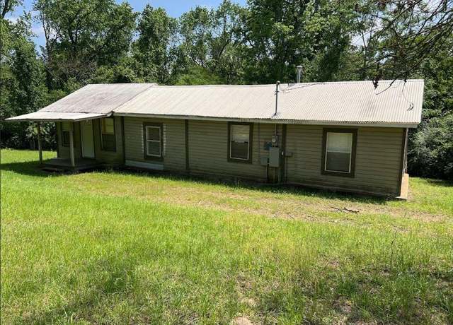 Property at 636 County Road 1165, Center, TX 75935, 3 beds, 2 baths