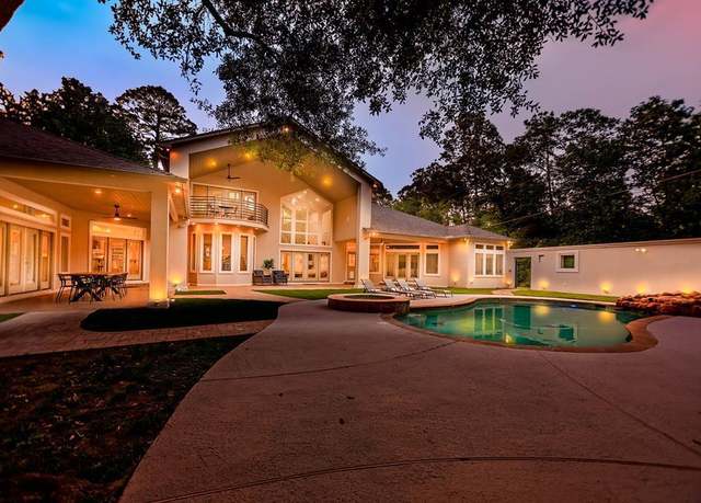 Property at 205 Twin Crk, Lufkin, TX 75904, 4 beds, 5 baths