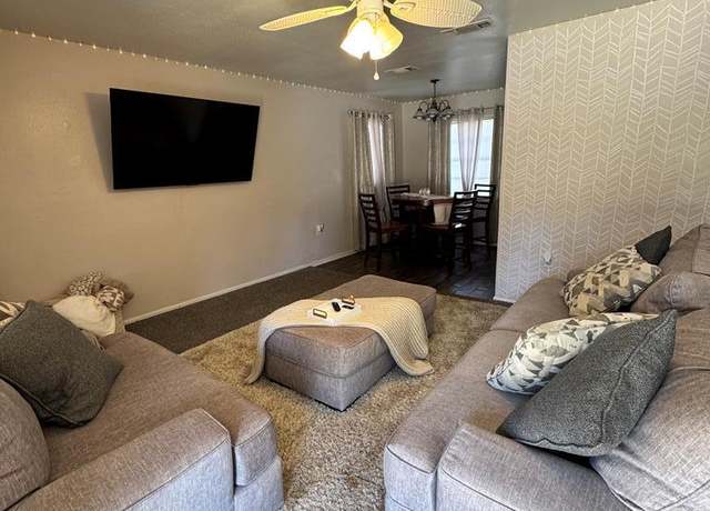 Property at 701 E Pinecrest, Marshall, TX 75672, 2 beds, 1 bath