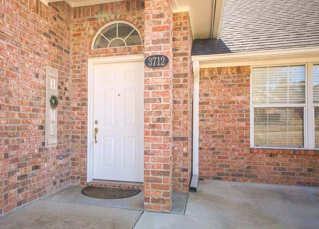 Property at 3712 Ashbury Ln, Nacogdoches, TX 75965, 3 beds, 2 baths