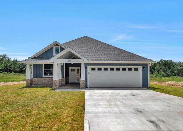 Property at 128 Stoney Rdg, Lufkin, TX 75904, 3 beds, 2 baths