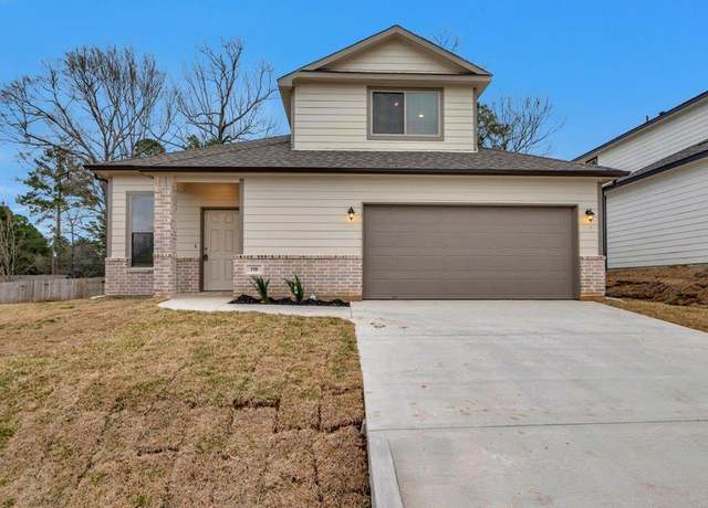 Property at 150 Byrd Dr, Lufkin, TX 75901, 3 beds, 2.5 baths