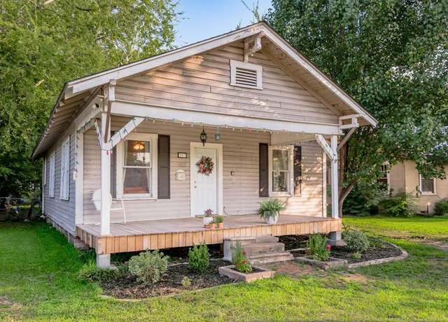 Property at 713 Ellis Ave, Lufkin, TX 75904, 2 beds, 1 bath