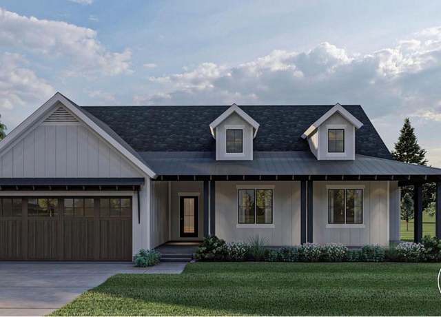 Property at 114 Shady Oaks Dr, Lufkin, TX 75904, 3 beds, 2.5 baths