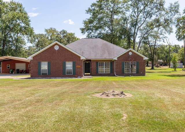 Property at 315 White Dove Dr, Lufkin, TX 75901, 3 beds, 2 baths