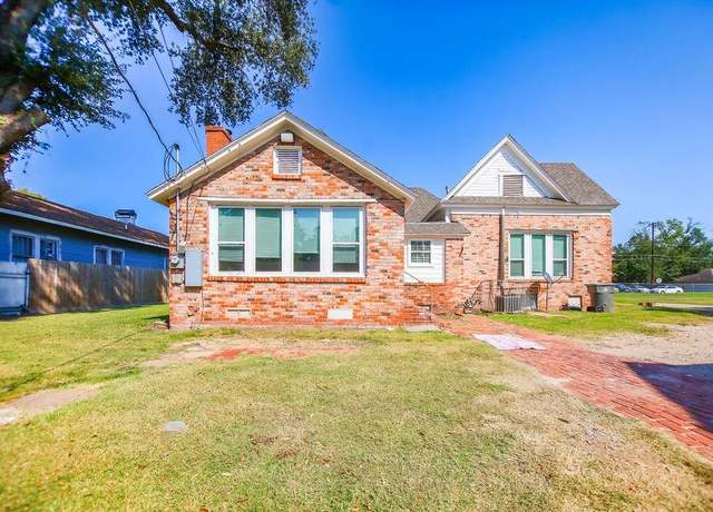 Property at 615 Raguet St, Lufkin, TX 74904, 6 beds, 5 baths