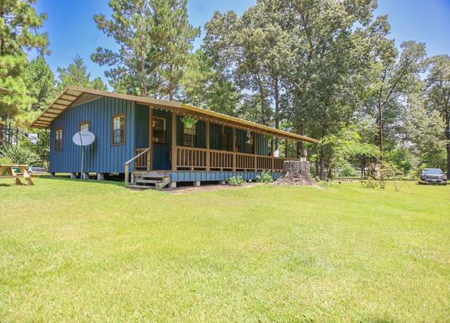 Property at 1935 Knightwood Rd, Huntington, TX 75949, 2 beds, 2 baths