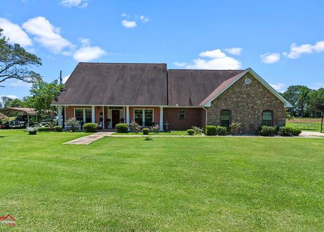 Property at 4595 Hwy 87 N, Center, TX 75935, 5 beds, 3.5 baths