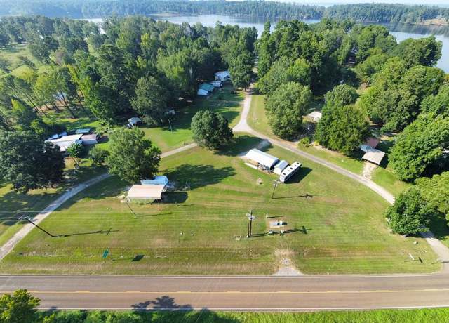 Property at 2711 Carters Ferry Rd Rd E, Milam, TX 75959