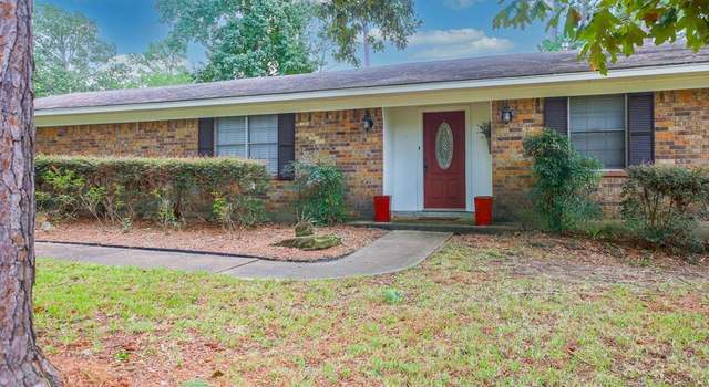 Photo of 2925 Lake Forest Dr, Nacogdoches, TX 75964