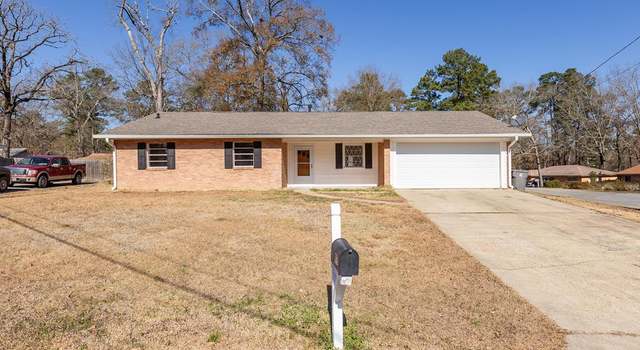 Photo of 917 Circle Dr, Lufkin, TX 75901