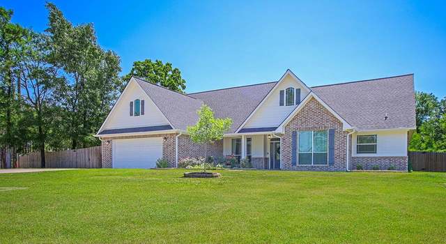 Photo of 101 Rustic Pines Dr, Lufkin, TX 75904