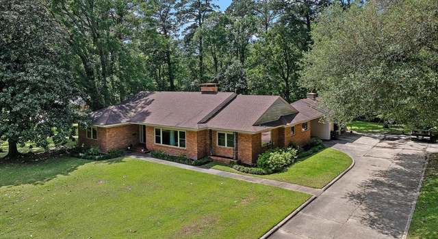 Photo of 502 Pine St, Center, TX 75935
