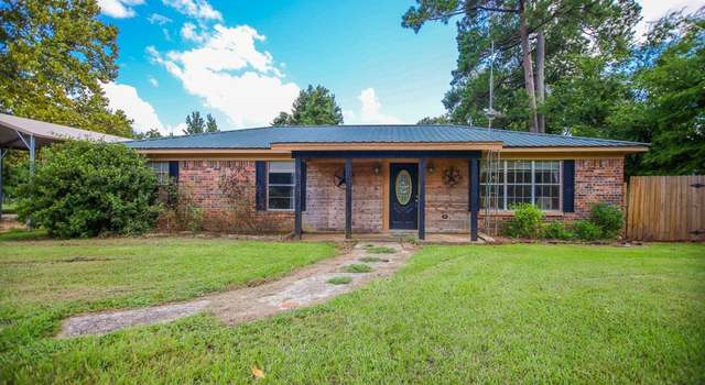 Photo of 1533 County Road 348, Broaddus, TX 75929