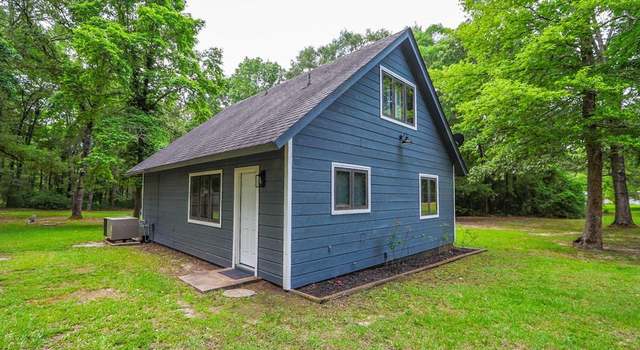 Photo of 172 Cotten Ln, Zavalla, TX 75980