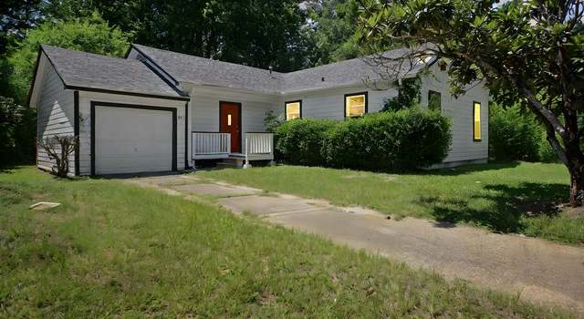 Photo of 971 N Bowie St, Jasper, TX 75951