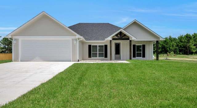 Photo of 215 Ralph Nerren Rd, Huntington, TX 75949