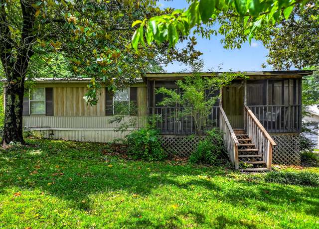 Property at 535 Burem Rd, Rogersville, TN 37857, 2 beds, 1 bath