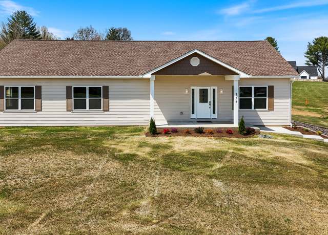 Property at 154 Peace Rd, Newport, TN 37821, 3 beds, 2 baths